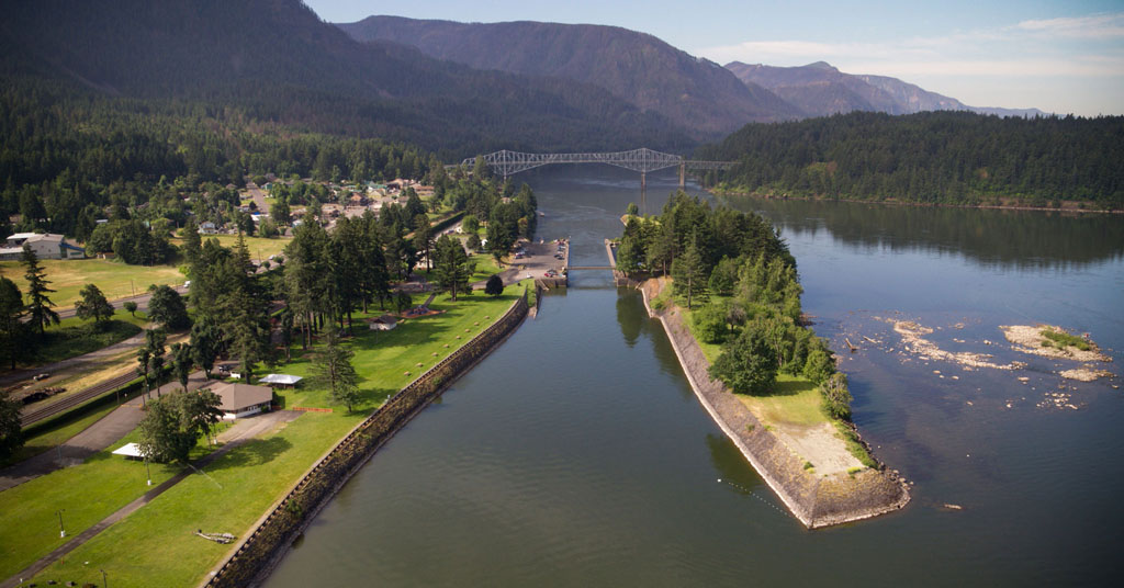 Drone image of Cascade Locks, Oregon.