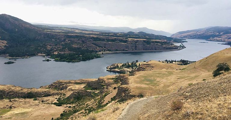 Columbia River Gorge as seen from Lyle, Wash.