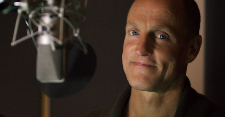 Woody Harrelson narrates Kiss the Ground